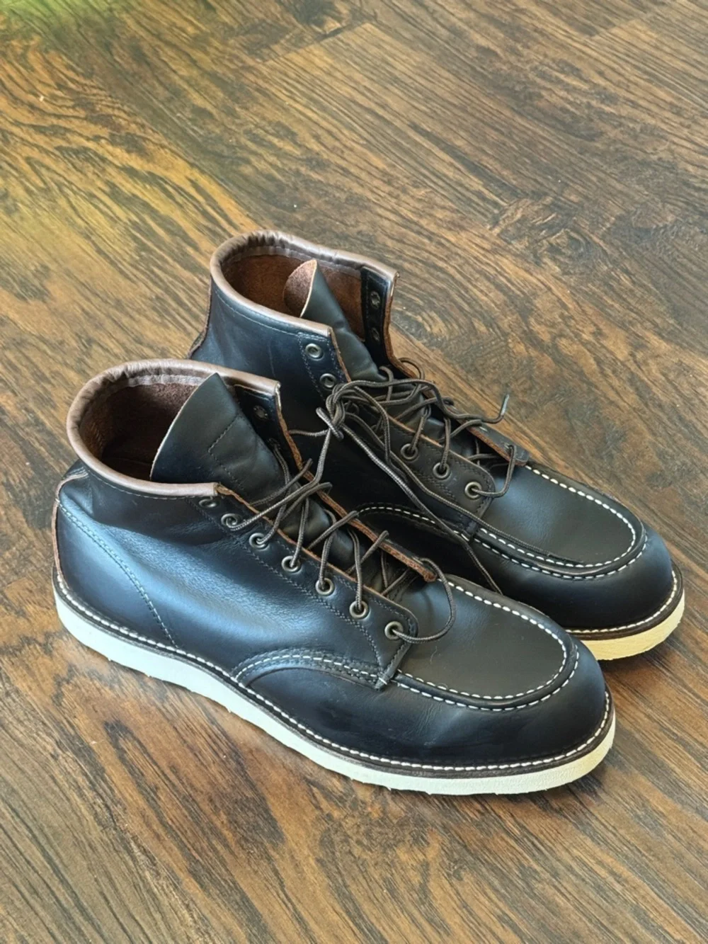 Red Wing Shoes Men's 6-Inch Boot in Black Prairie Leather, Style # 8849, Sz 11.5